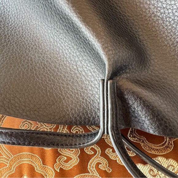 All Saints Hannah Leather Tote - Picture 3 of 9